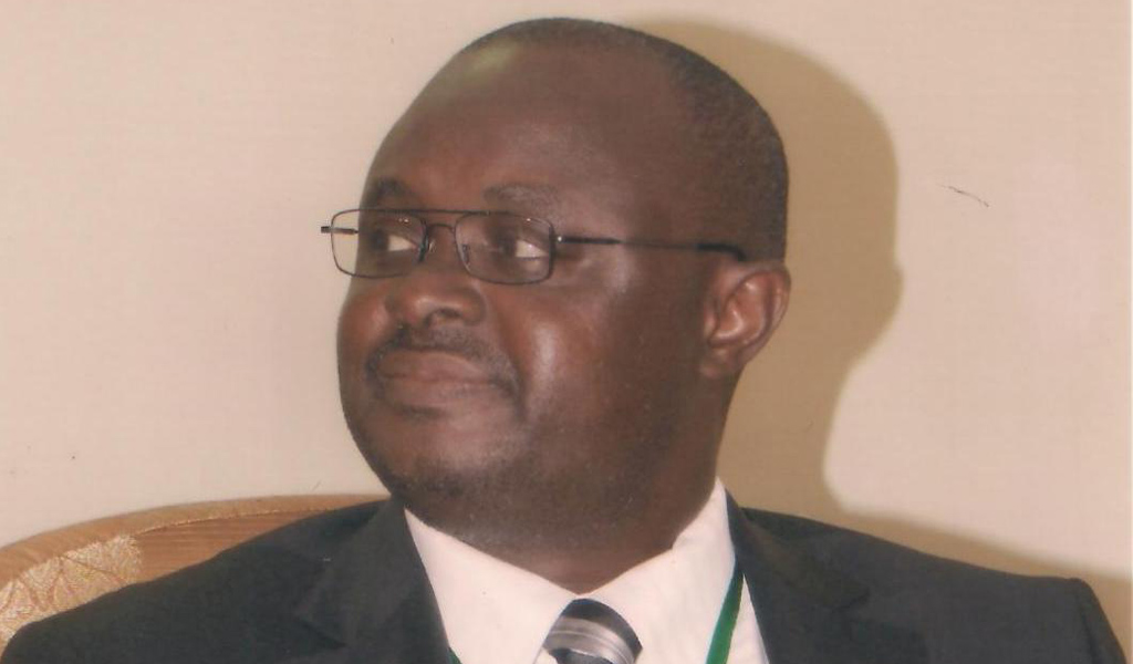 Emmanuel Amos