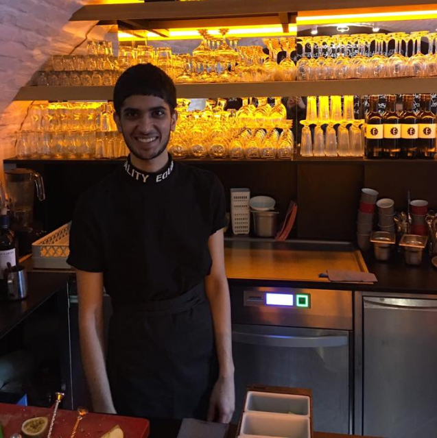 refugees-at-work-bar